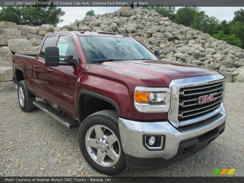 Front 3/4 View of 2015 Sierra 2500HD SLE Double Cab 4x4
