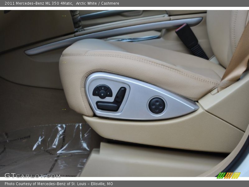 Arctic White / Cashmere 2011 Mercedes-Benz ML 350 4Matic