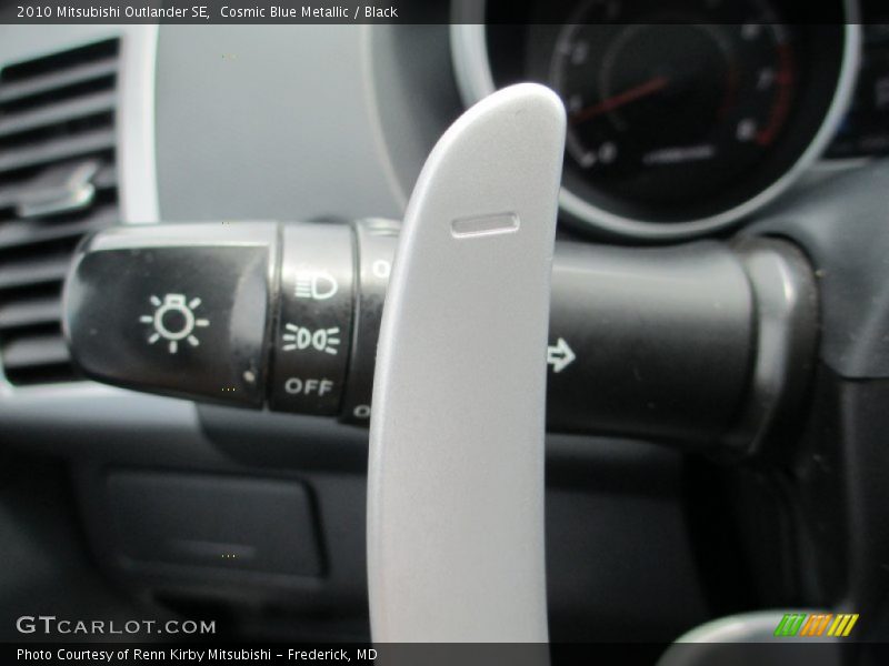 Cosmic Blue Metallic / Black 2010 Mitsubishi Outlander SE