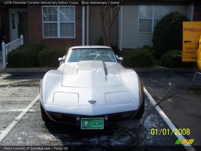 Silver Anniversary / Oyster 1978 Chevrolet Corvette Anniversary Edition Coupe