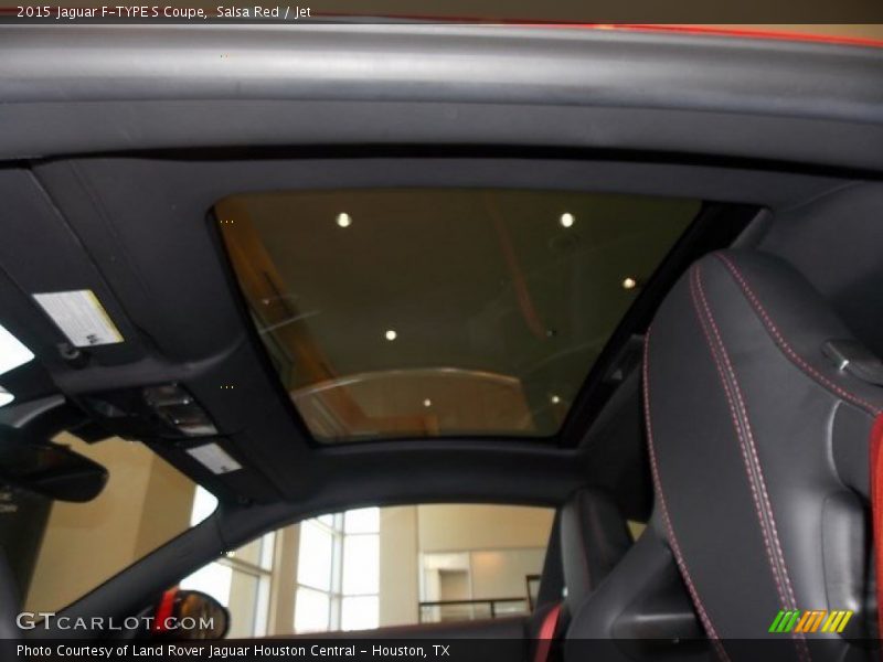 Sunroof of 2015 F-TYPE S Coupe