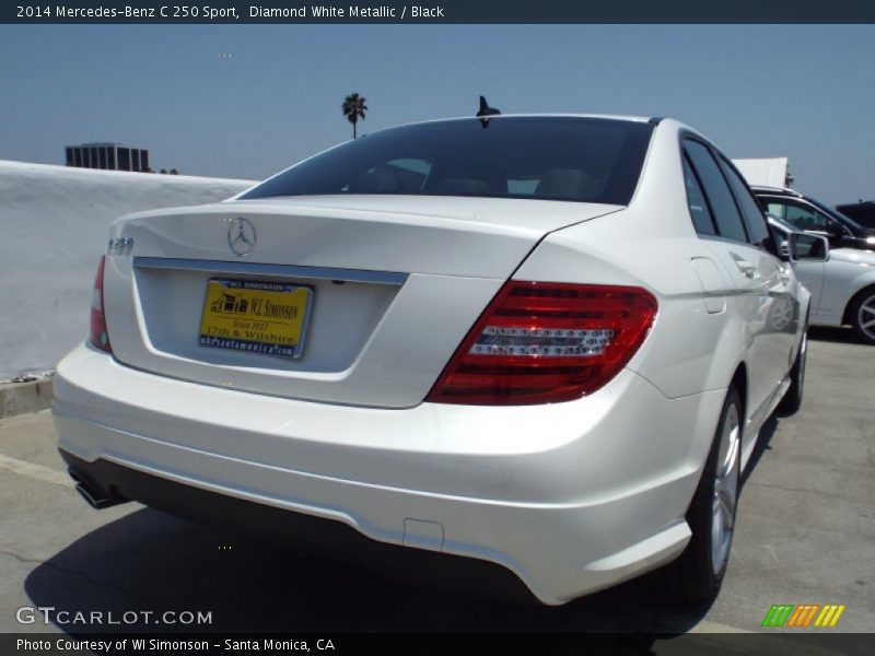 Diamond White Metallic / Black 2014 Mercedes-Benz C 250 Sport