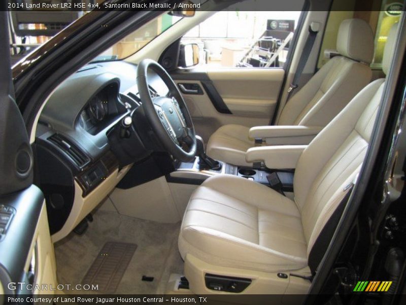Santorini Black Metallic / Almond 2014 Land Rover LR2 HSE 4x4