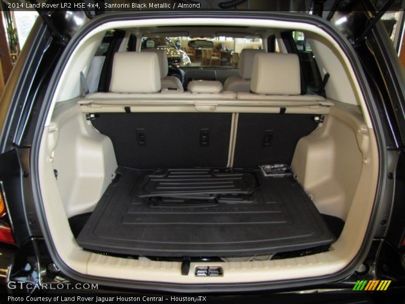 Santorini Black Metallic / Almond 2014 Land Rover LR2 HSE 4x4