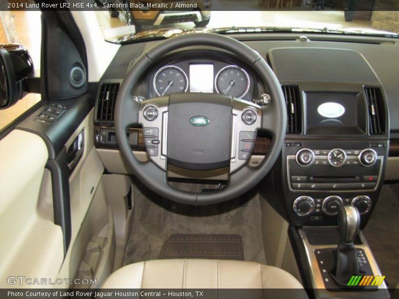 Santorini Black Metallic / Almond 2014 Land Rover LR2 HSE 4x4
