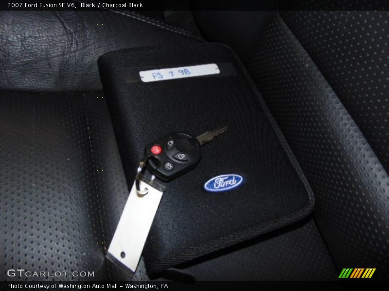 Black / Charcoal Black 2007 Ford Fusion SE V6