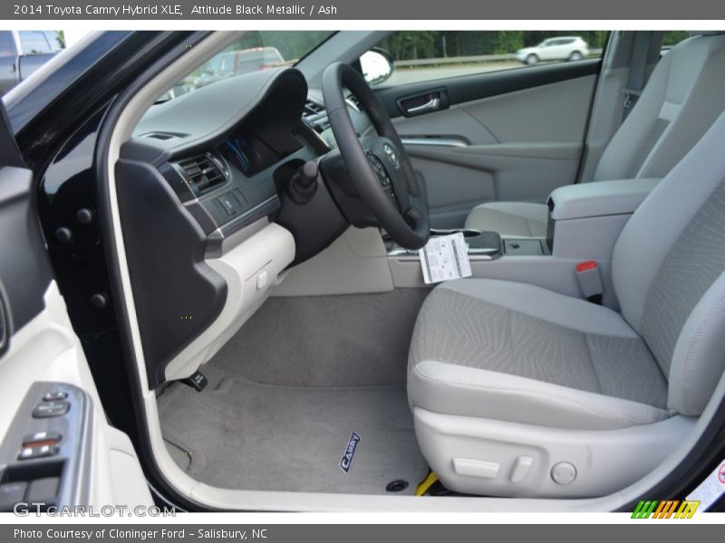 Attitude Black Metallic / Ash 2014 Toyota Camry Hybrid XLE