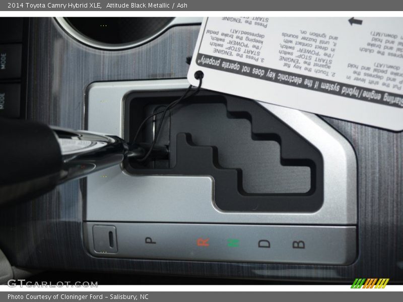 Attitude Black Metallic / Ash 2014 Toyota Camry Hybrid XLE