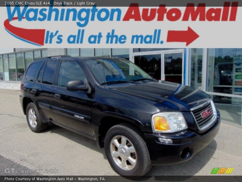 Onyx Black / Light Gray 2005 GMC Envoy SLE 4x4