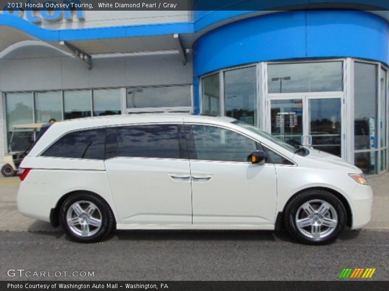 White Diamond Pearl / Gray 2013 Honda Odyssey Touring