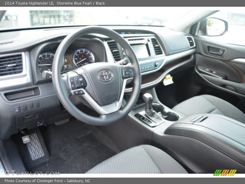  2014 Highlander LE Black Interior