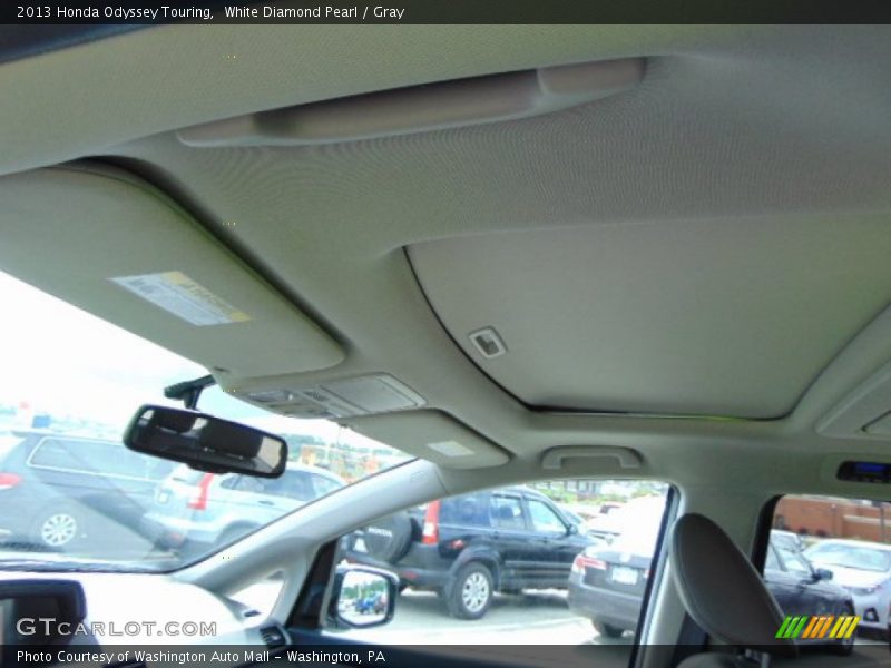 White Diamond Pearl / Gray 2013 Honda Odyssey Touring