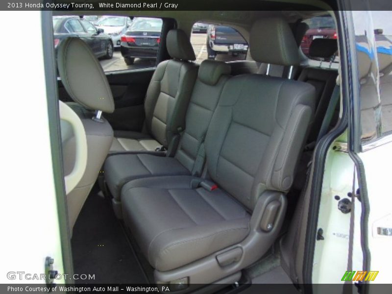 White Diamond Pearl / Gray 2013 Honda Odyssey Touring