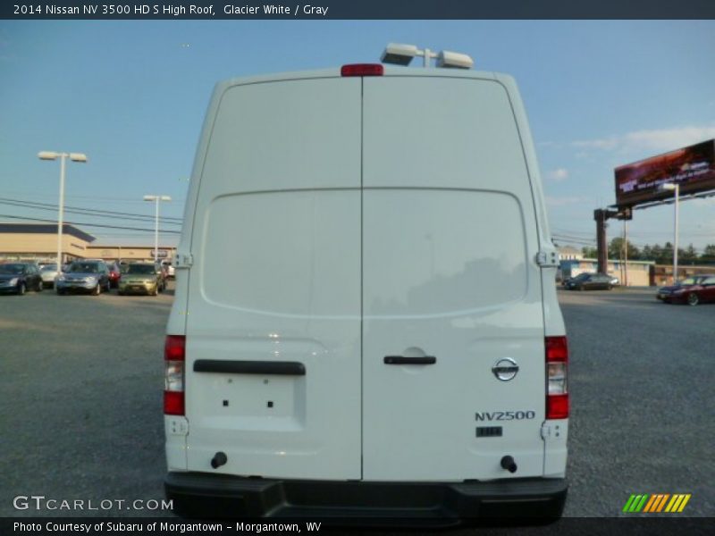 Glacier White / Gray 2014 Nissan NV 3500 HD S High Roof