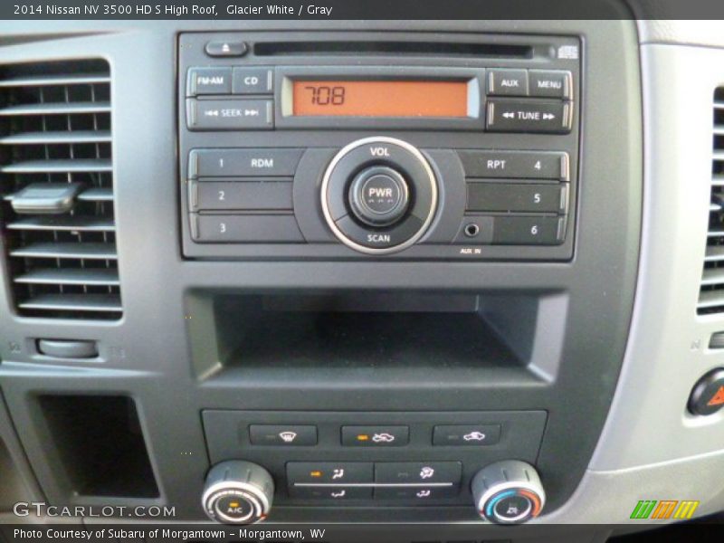 Glacier White / Gray 2014 Nissan NV 3500 HD S High Roof