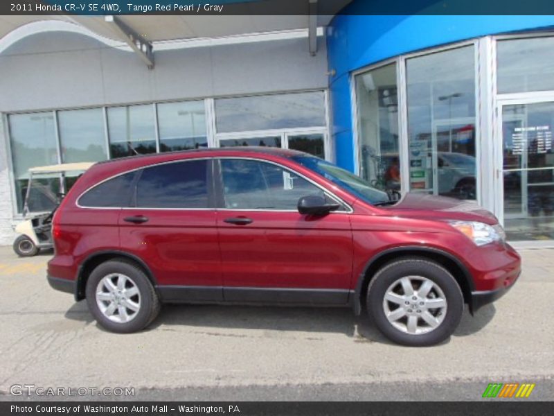 Tango Red Pearl / Gray 2011 Honda CR-V SE 4WD