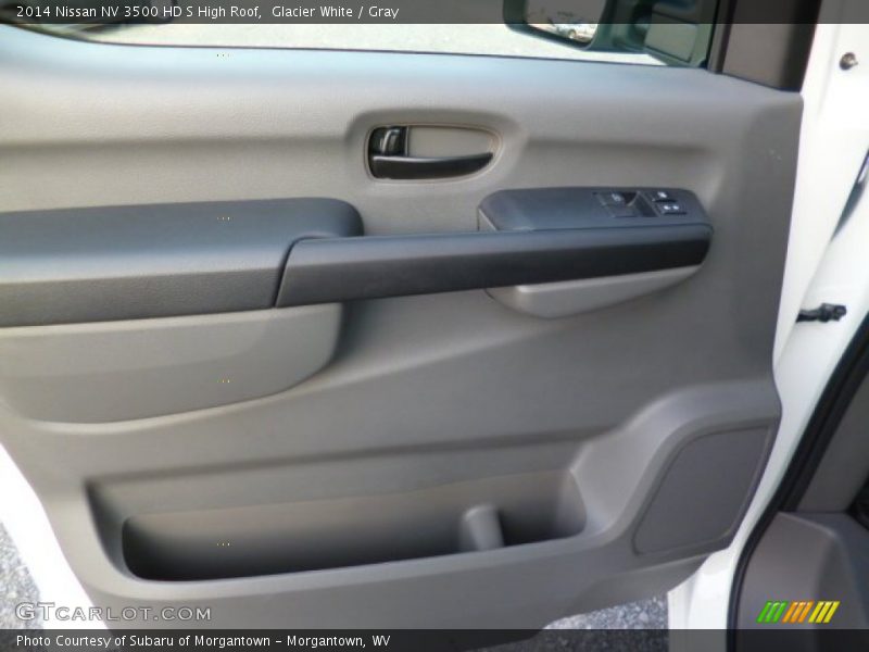 Glacier White / Gray 2014 Nissan NV 3500 HD S High Roof