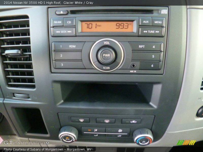 Glacier White / Gray 2014 Nissan NV 3500 HD S High Roof