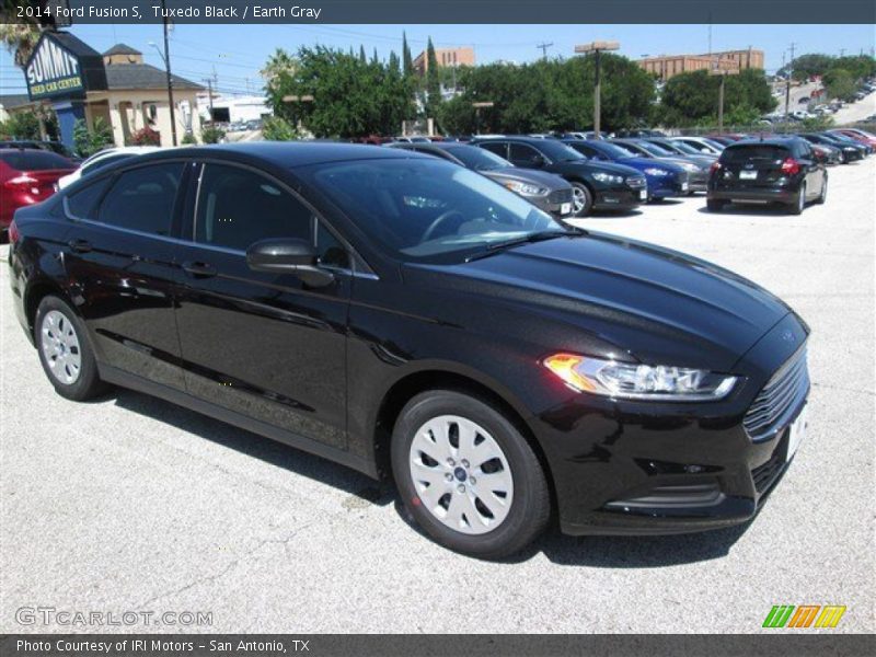 Tuxedo Black / Earth Gray 2014 Ford Fusion S