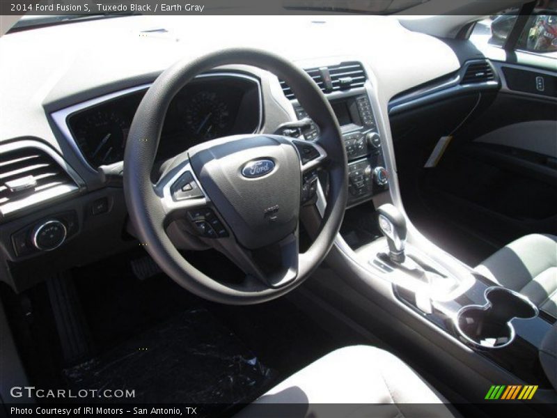 Tuxedo Black / Earth Gray 2014 Ford Fusion S