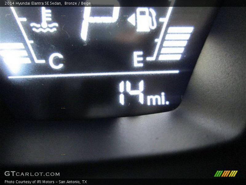 Bronze / Beige 2014 Hyundai Elantra SE Sedan
