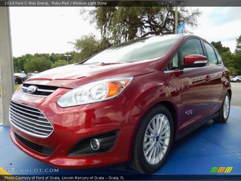 Front 3/4 View of 2014 C-Max Energi