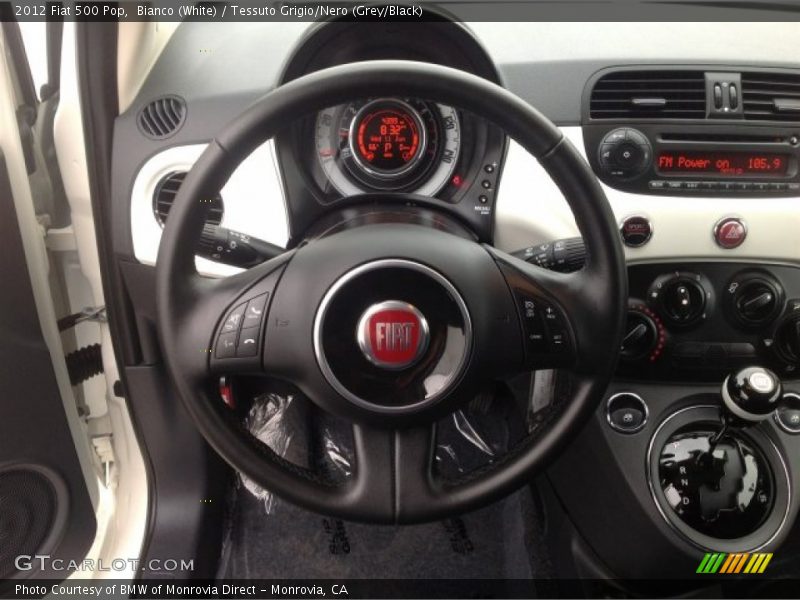 Bianco (White) / Tessuto Grigio/Nero (Grey/Black) 2012 Fiat 500 Pop