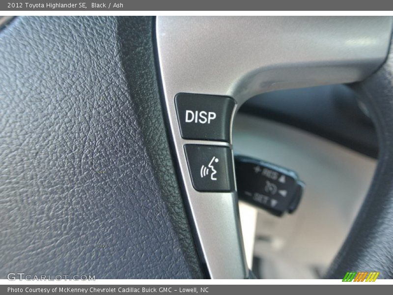 Black / Ash 2012 Toyota Highlander SE