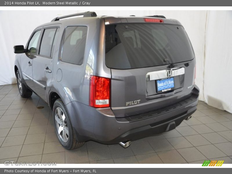 Modern Steel Metallic / Gray 2014 Honda Pilot LX