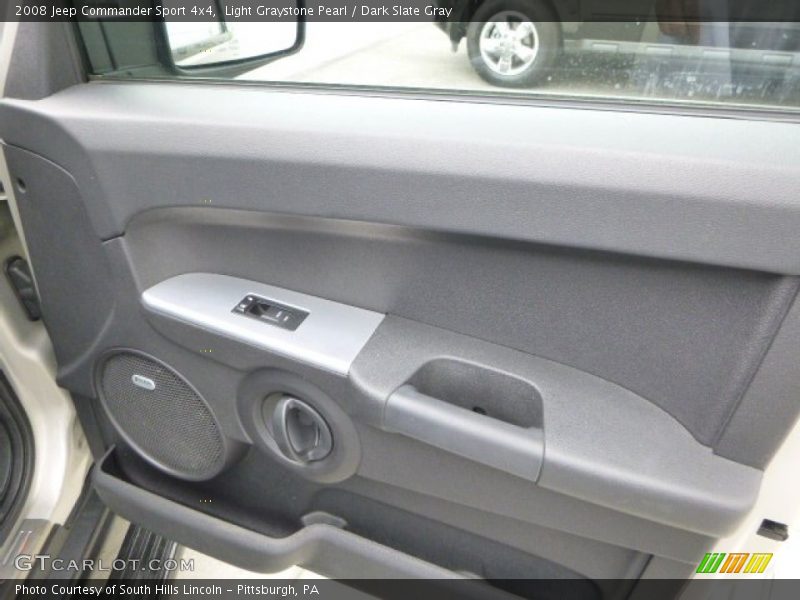 Light Graystone Pearl / Dark Slate Gray 2008 Jeep Commander Sport 4x4