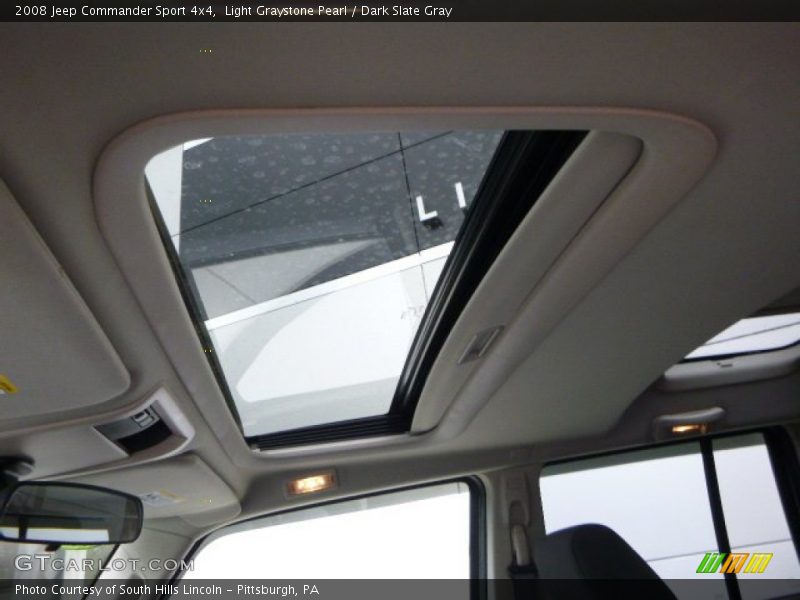 Light Graystone Pearl / Dark Slate Gray 2008 Jeep Commander Sport 4x4