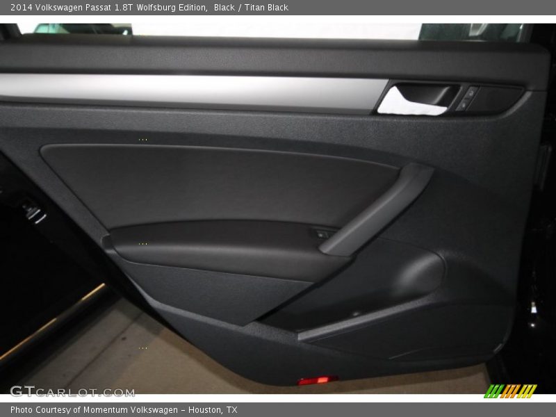 Black / Titan Black 2014 Volkswagen Passat 1.8T Wolfsburg Edition