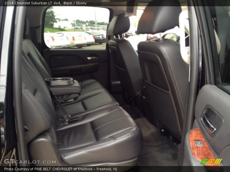 Black / Ebony 2014 Chevrolet Suburban LT 4x4
