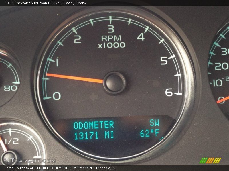 Black / Ebony 2014 Chevrolet Suburban LT 4x4
