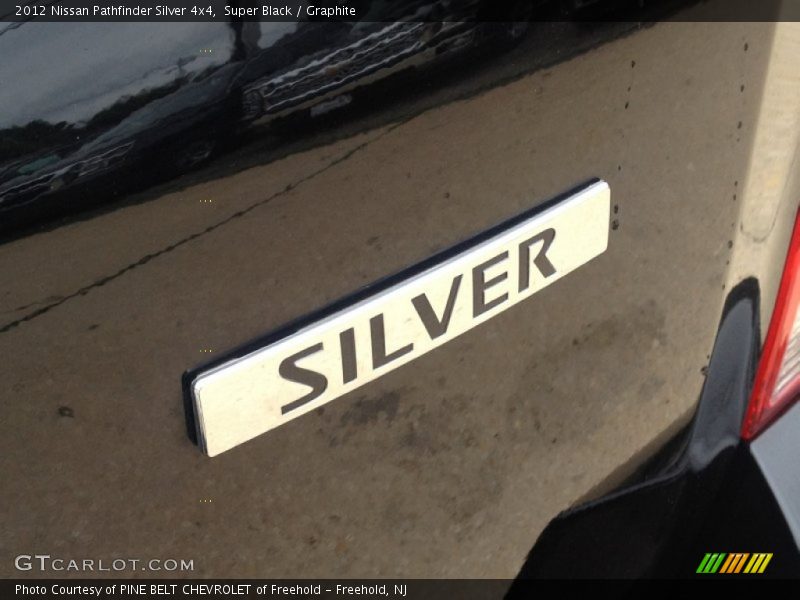 Super Black / Graphite 2012 Nissan Pathfinder Silver 4x4