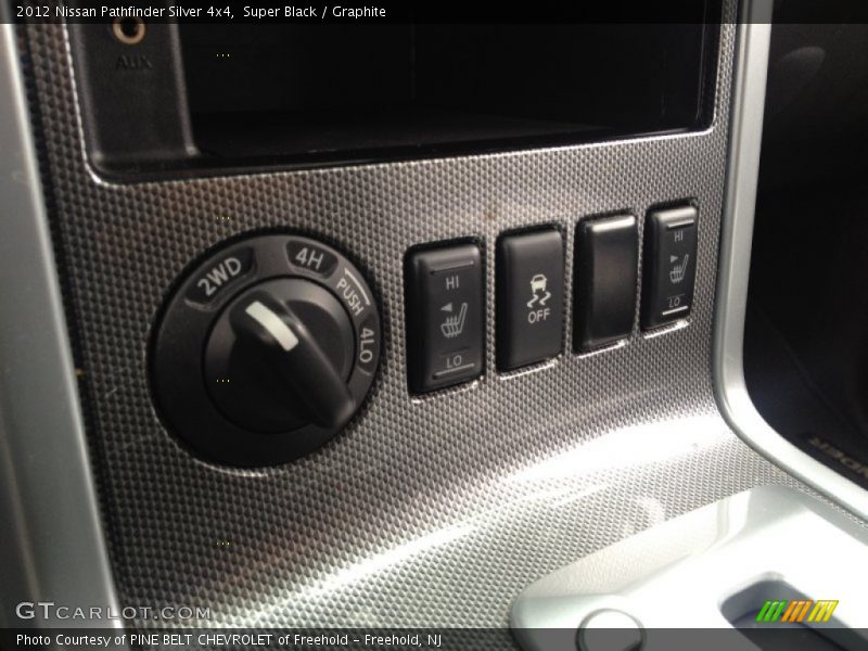 Super Black / Graphite 2012 Nissan Pathfinder Silver 4x4