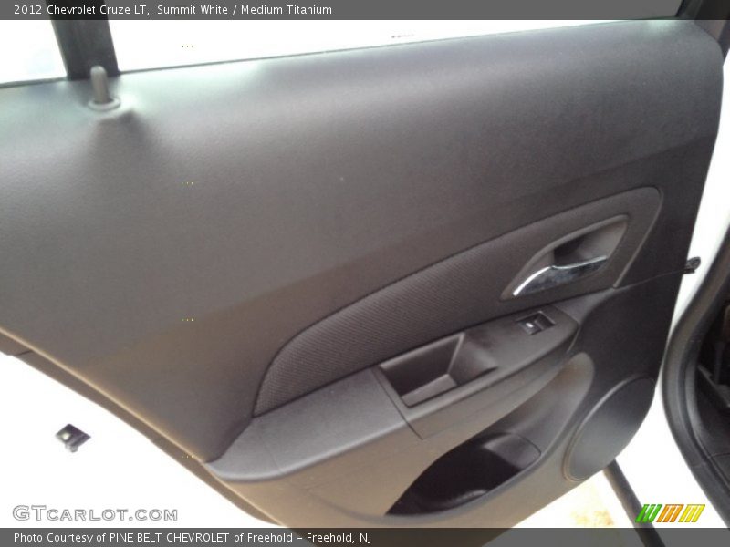 Summit White / Medium Titanium 2012 Chevrolet Cruze LT