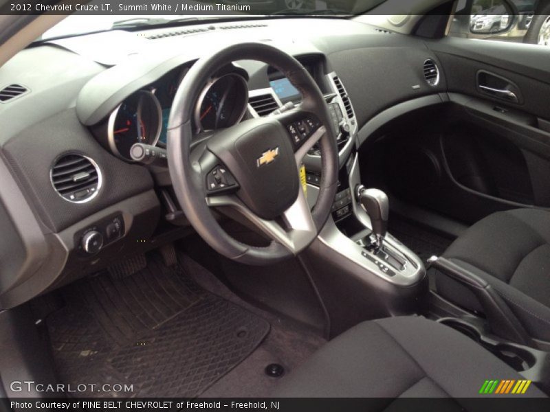 Summit White / Medium Titanium 2012 Chevrolet Cruze LT