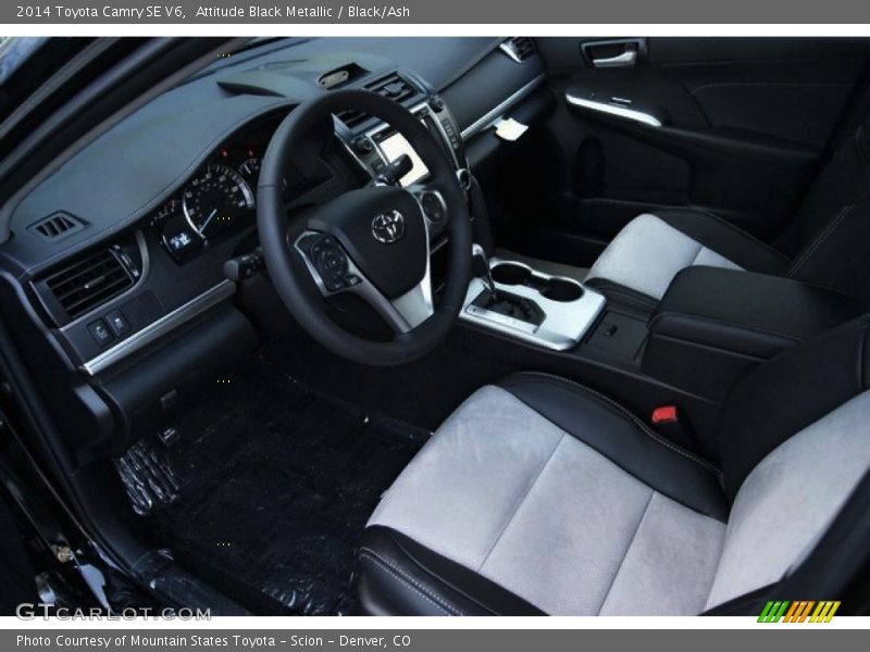 Attitude Black Metallic / Black/Ash 2014 Toyota Camry SE V6