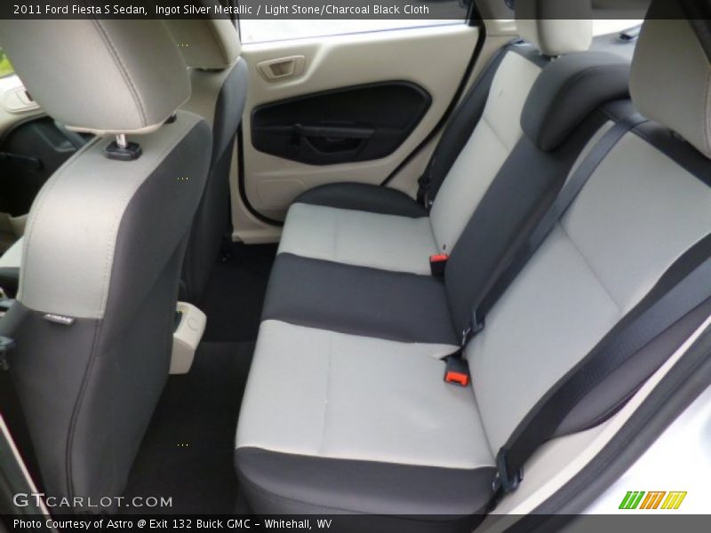 Ingot Silver Metallic / Light Stone/Charcoal Black Cloth 2011 Ford Fiesta S Sedan
