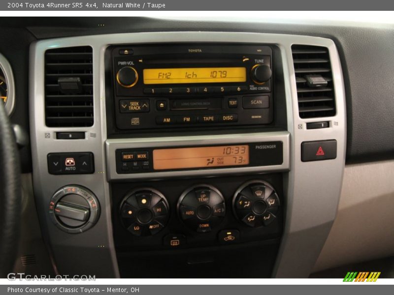 Controls of 2004 4Runner SR5 4x4