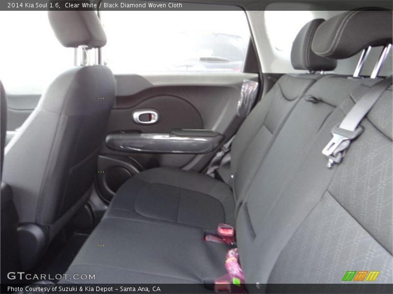 Clear White / Black Diamond Woven Cloth 2014 Kia Soul 1.6