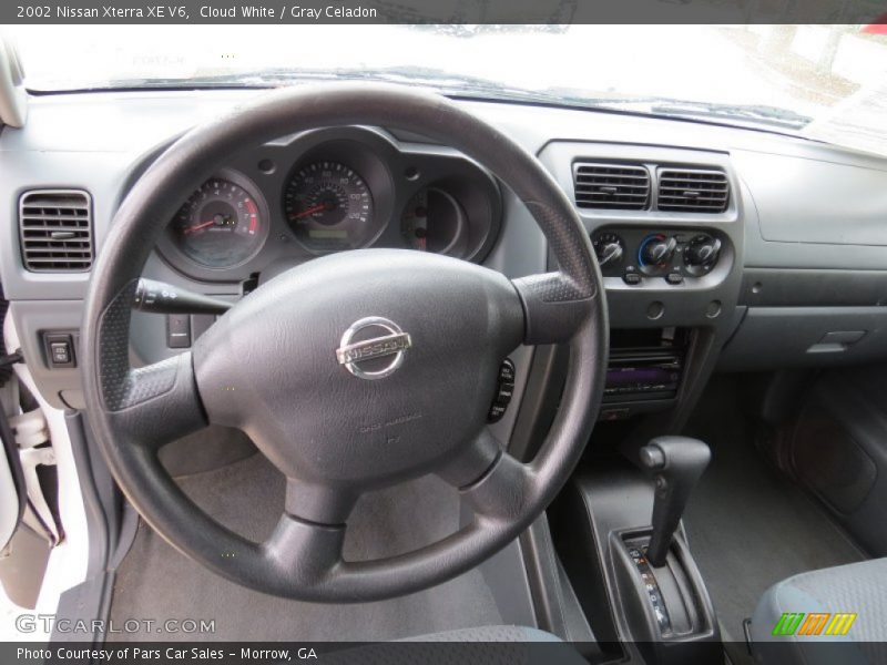 Cloud White / Gray Celadon 2002 Nissan Xterra XE V6