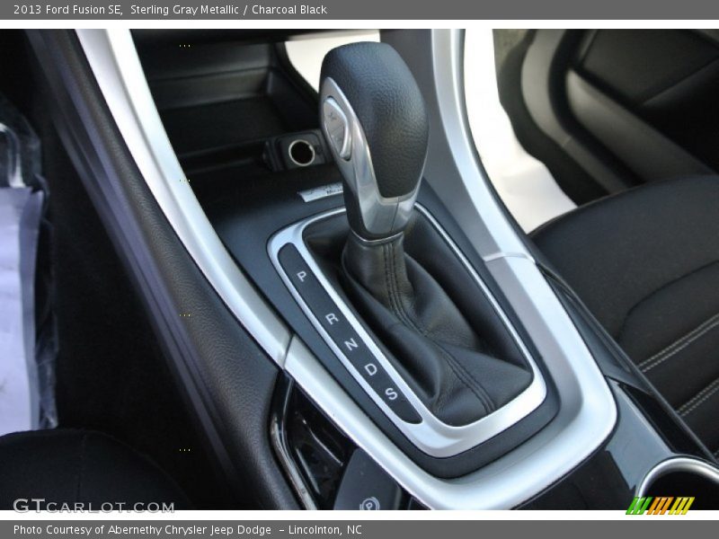 Sterling Gray Metallic / Charcoal Black 2013 Ford Fusion SE
