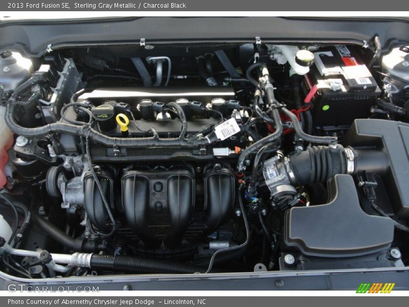 Sterling Gray Metallic / Charcoal Black 2013 Ford Fusion SE