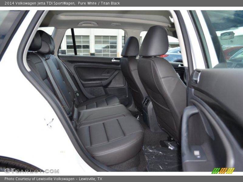 Pure White / Titan Black 2014 Volkswagen Jetta TDI SportWagen