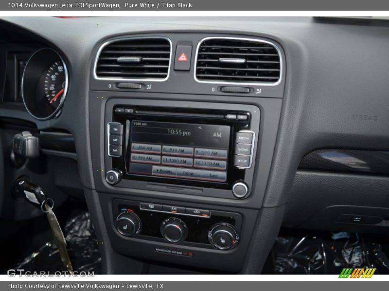 Pure White / Titan Black 2014 Volkswagen Jetta TDI SportWagen