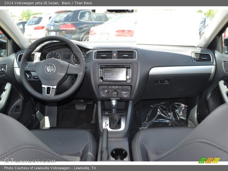 Black / Titan Black 2014 Volkswagen Jetta SE Sedan