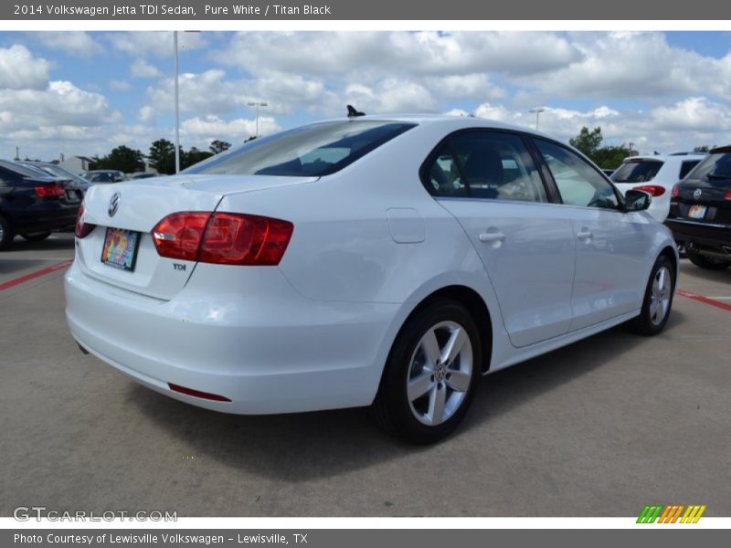 Pure White / Titan Black 2014 Volkswagen Jetta TDI Sedan