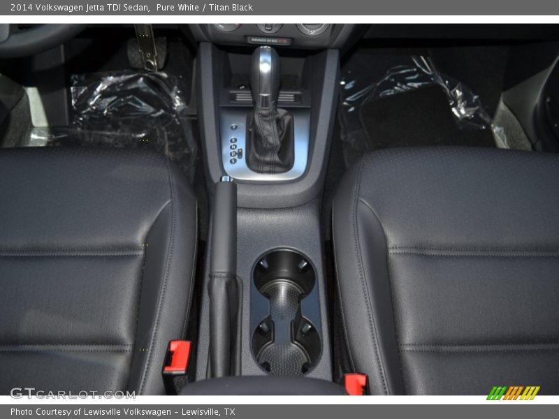 Pure White / Titan Black 2014 Volkswagen Jetta TDI Sedan
